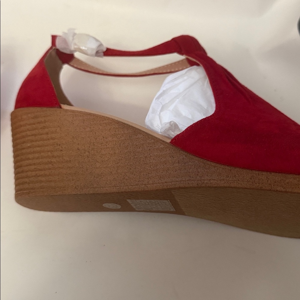 Journee Kedzie Red Open-Toe Sandals Comfort Sole Size 12 - Picture 4 of 9